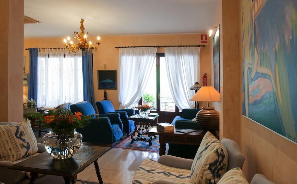 Facilities Bahía Paguera Paguera Facilities Bahía Paguera Paguera